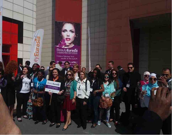 Rencontre d’hommes d’affaires tunisiens – Turques  spécialisés dans le domaine de la parfumerie et cosmétique à l’occasion de « BEAUTY EURASIA 2016» à Istanbul.